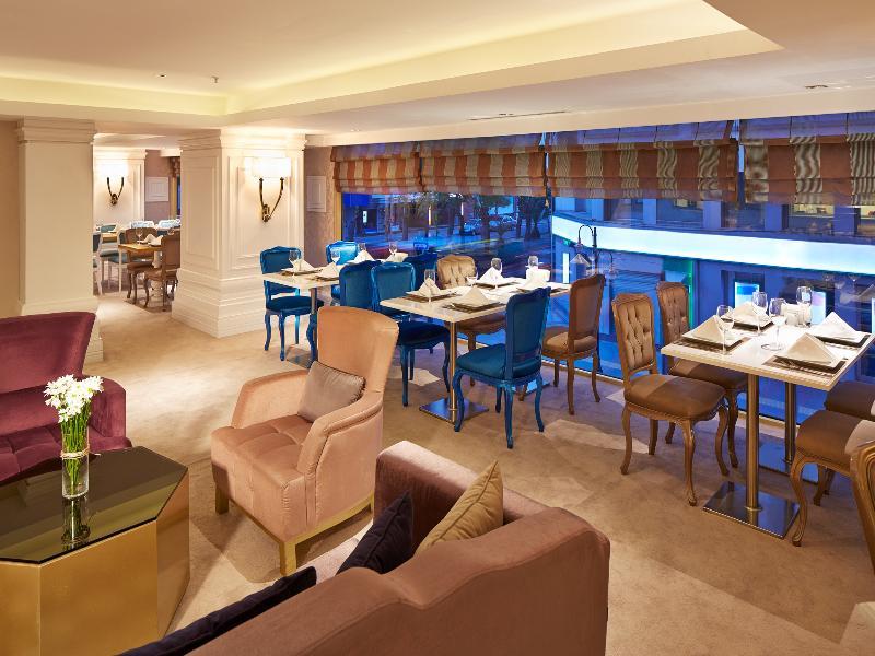 Doubletree By Hilton Izmir - Alsancak Hotel Exterior photo